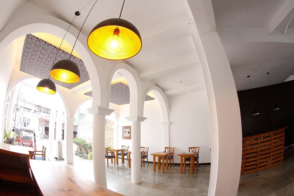 Zand Negombo Ettukala Exterior foto