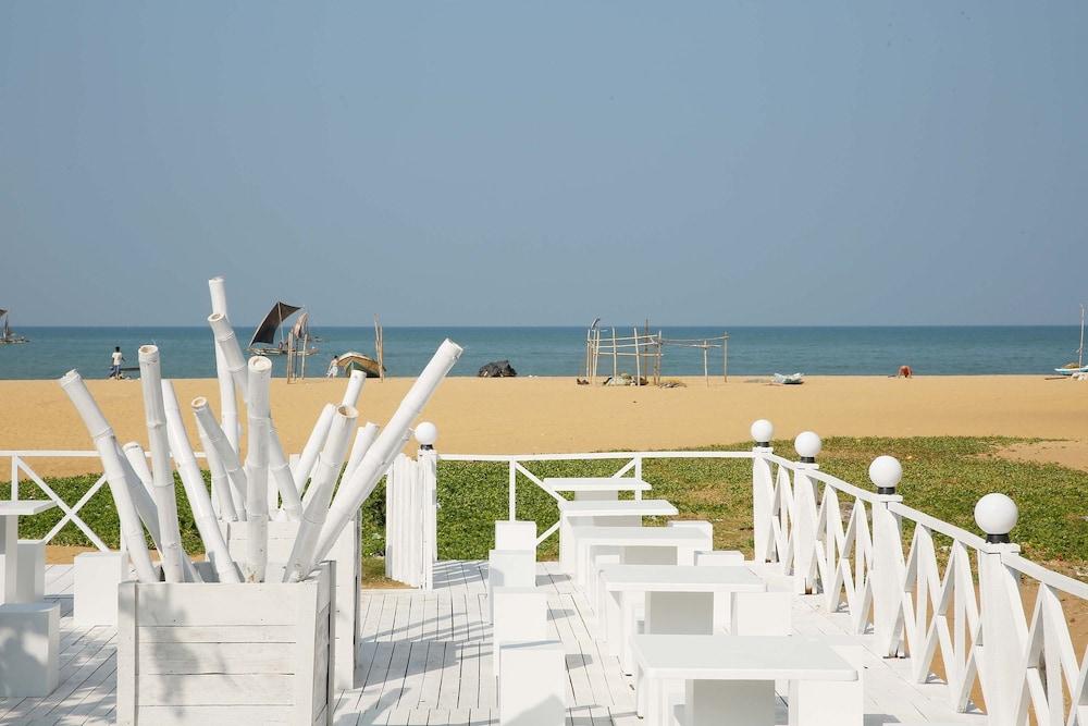 Zand Negombo Ettukala Exterior foto