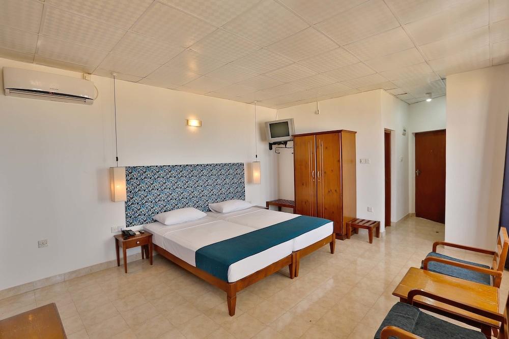 Zand Negombo Ettukala Exterior foto